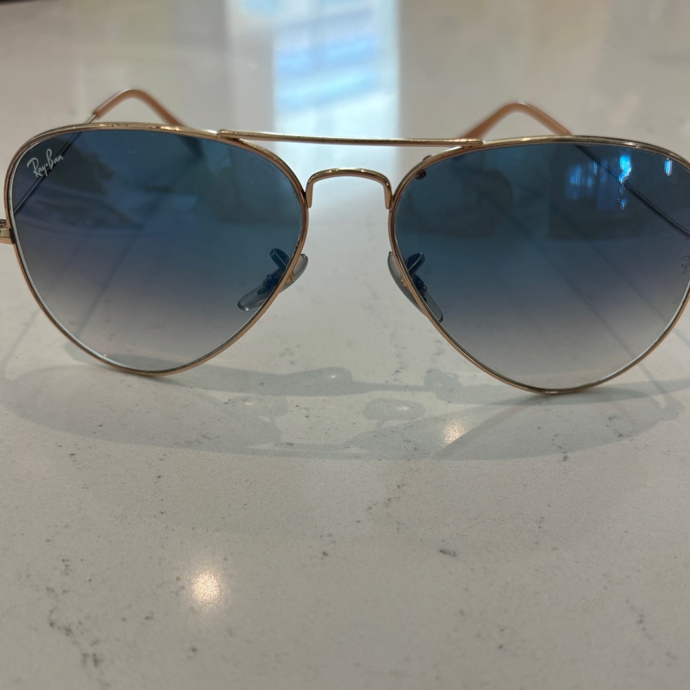 Ray-Ban Aviator gold and blue tint